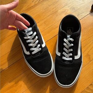 Black Vans